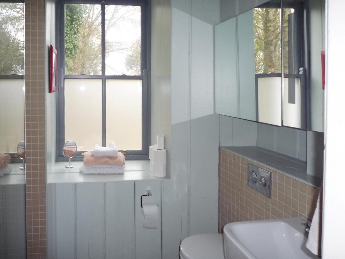 Ballyquirke House By Trident Holiday Homes Moycullen 外观 照片
